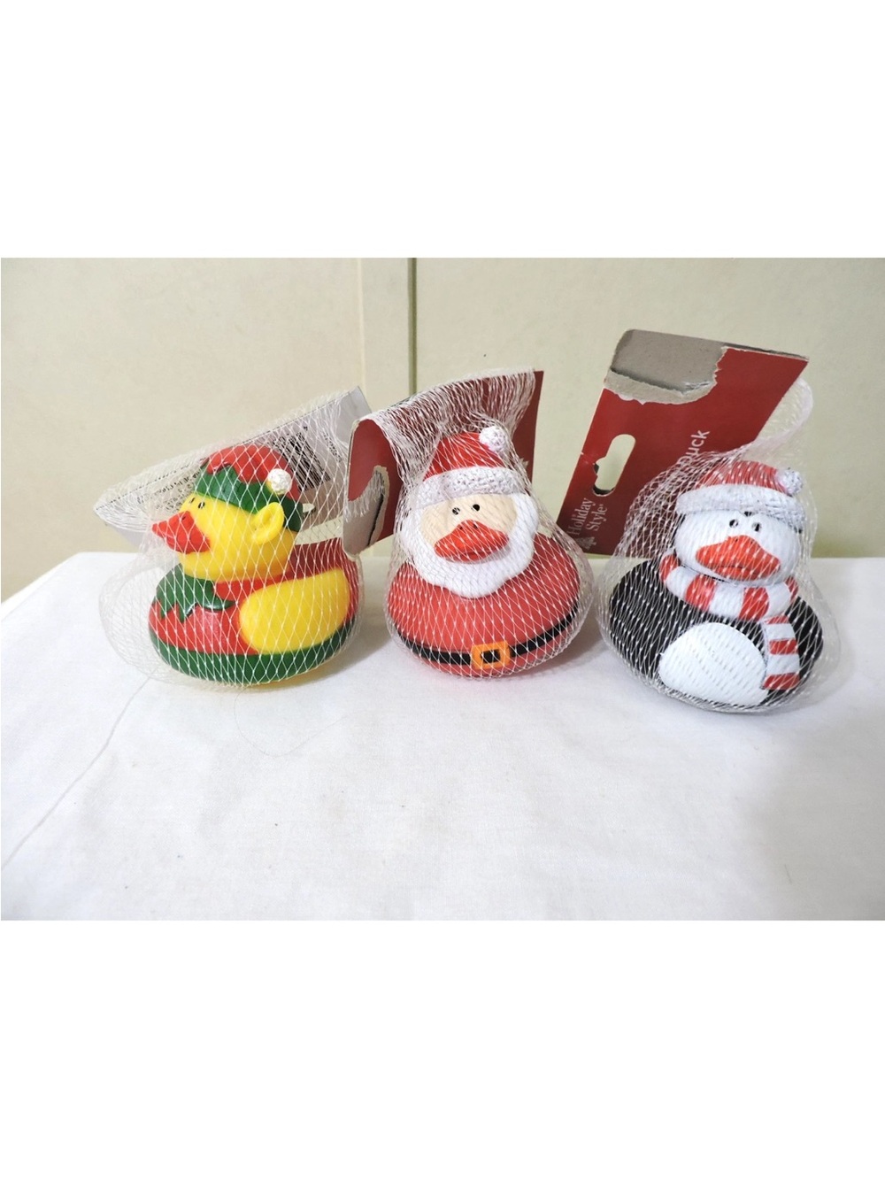 Jeep Ducks 3 Christmas Themed Rubber Ducks Jeep Ducking Kids Bath Toys NIP